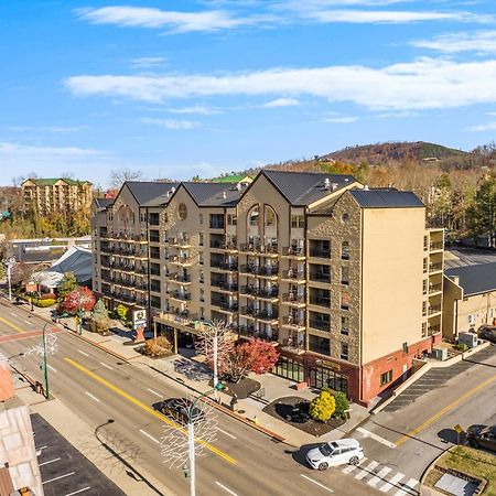 Black Bear Inn & Suites Gatlinburg Exterior foto
